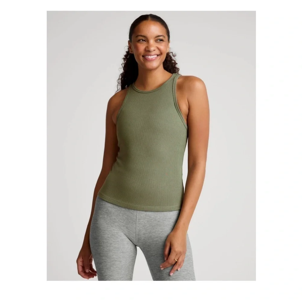Beyond Yoga Women's Medium Formation Tank Green Dusk NWT High Neckline